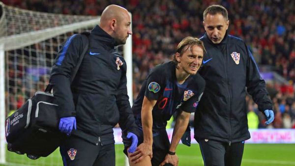 مودريتش بعد تعرضه للإصابة