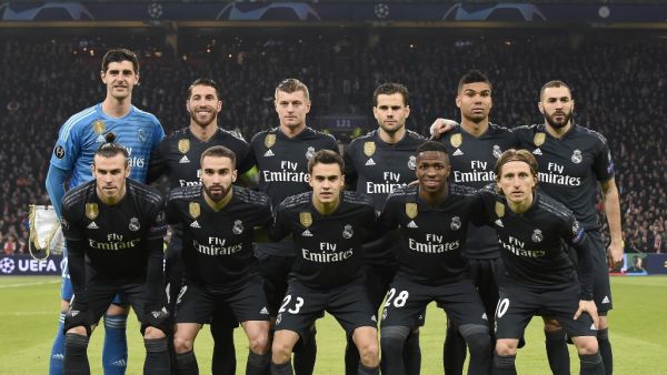 فريق ريال مدريد للموسم الماضي