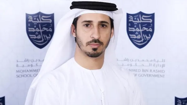 سعادة الدكتور علي بن سباع المري الرئيس التنفيذي لكلية محمد بن راشد للإدارة الحكومية