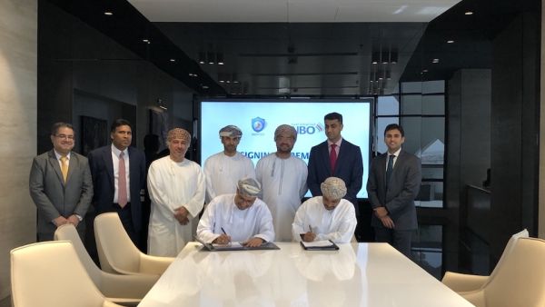 National Bank of Oman and OMINVESThave signed a long-term secured credit facility agreement for OMR 80 million National Bank of Oman and OMINVESThave signed a long-term secured credit facility agreement for OMR 80 million