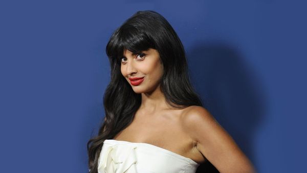 جميلة جميل