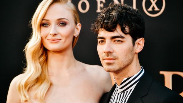 صوفي تيرنر وجو جوناس