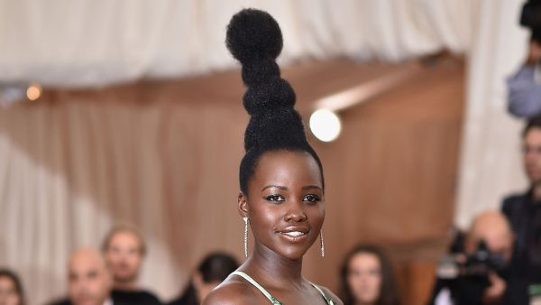 لوبيتا نيونغو