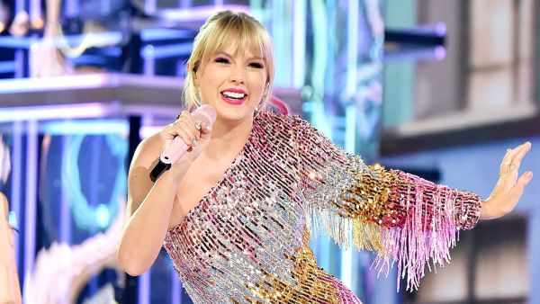 تايلور سويفت