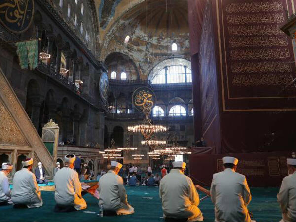 أول صلاة جمعة في آيا صوفيا 