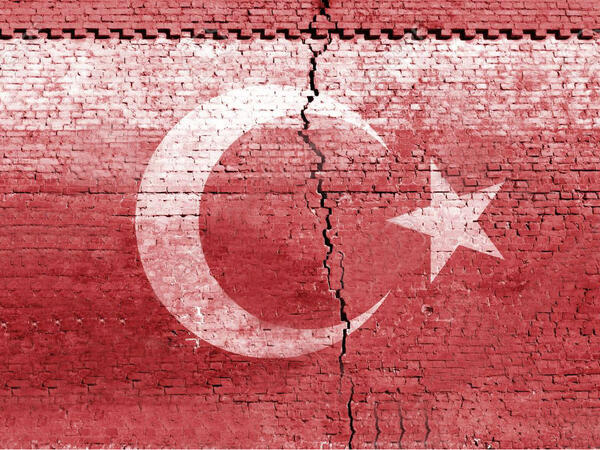 تعرف على أبرز الهزات الأرضية التي ضربت تركيا