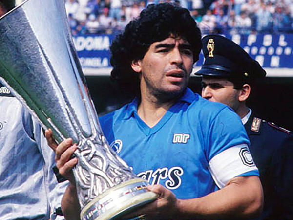 دييغو مارادونا