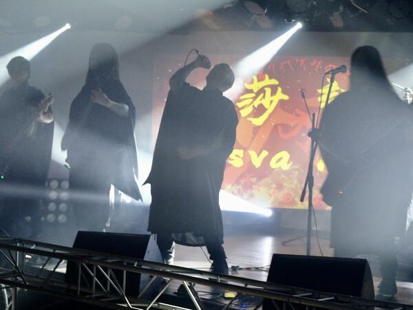 This picture taken on December 3, 2020 shows Joe Henley (C), a leading vocalist of Taiwanese death metal band 'Dharma' singing during a rehearsal in Taipei. Sam Yeh / AFP