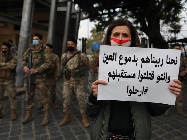 Lebanese women protest on the occasion of Mother's Day