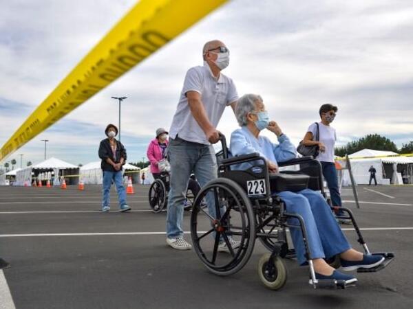 أماكن سياحية تحوّلت إلى مراكز تطعيم ضد "كورونا"