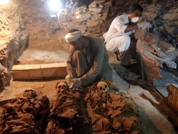 اكتشاف مقبرة فرعونية