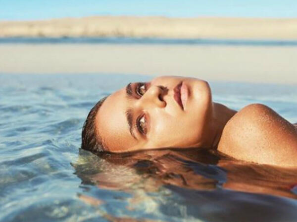 Egyptian photographer Batool Al Daawi calls Egyptian actress Nelly Karim her muse