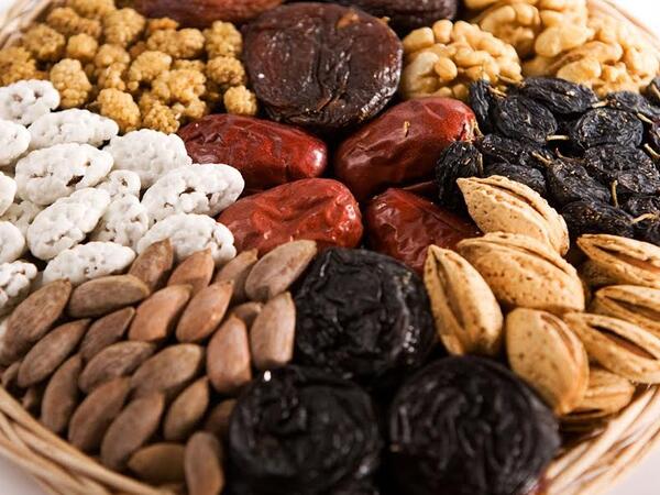 يعتبر ياميش رمضان من العادات الشعب المصري تناولها خلال شهر رمضان المبارك