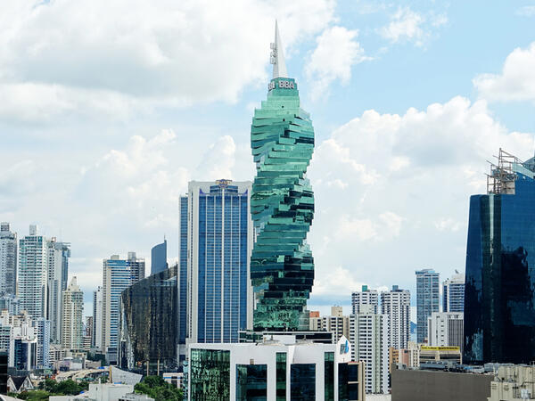 أبشع 10 ناطحات سحاب في العالم 