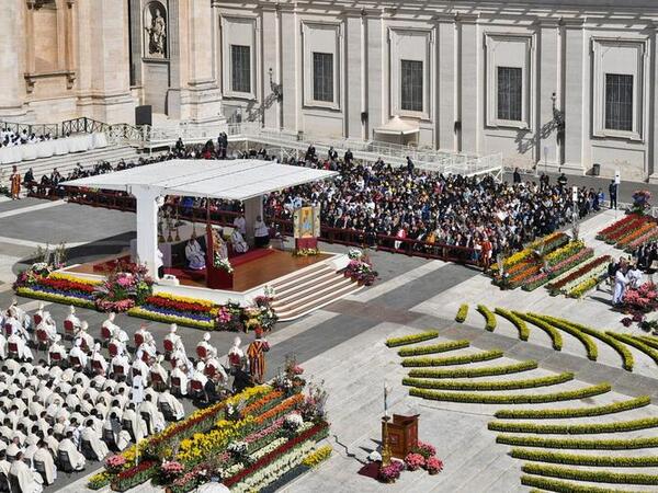 Christians, Catholics Celebrate Easter Sunday