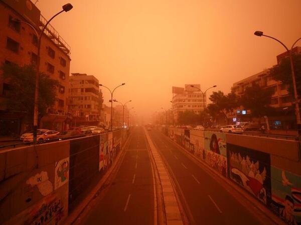Severe Sandstorms Suffocate Iraq