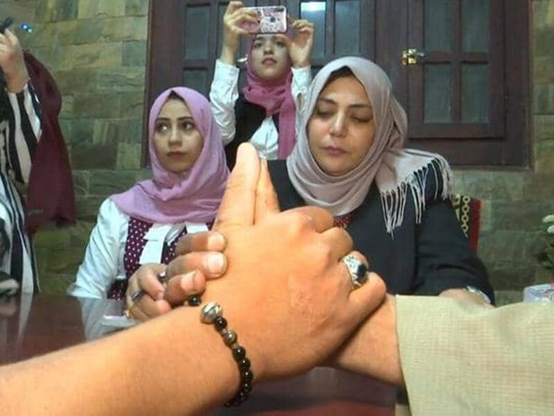 مأذونة شرعية تنافس الرجال في مصر
