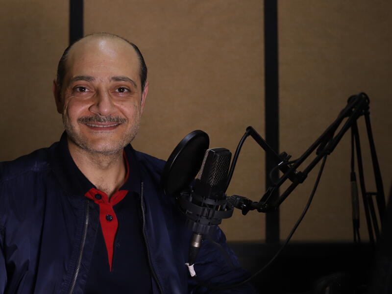 سمعان فرزلي، راوي النسخة الصوتية العربية من رواية "هاري بوتر وحجر الفيلسوف".