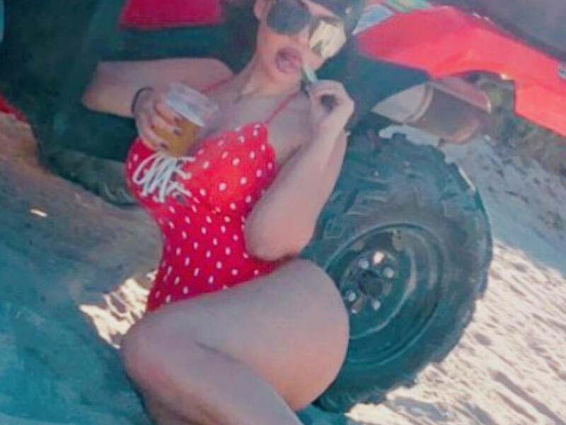 Lebanese Amar posts images in swimsuits and other pictures that many consider bold and writes captions and comments that confirm that it is her personal life and no one has to do with it Source singeramar Instagram