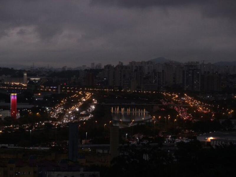 Sao Paulo was covered in black because of the Amazon fire which blocked out the sun. (Twitter)