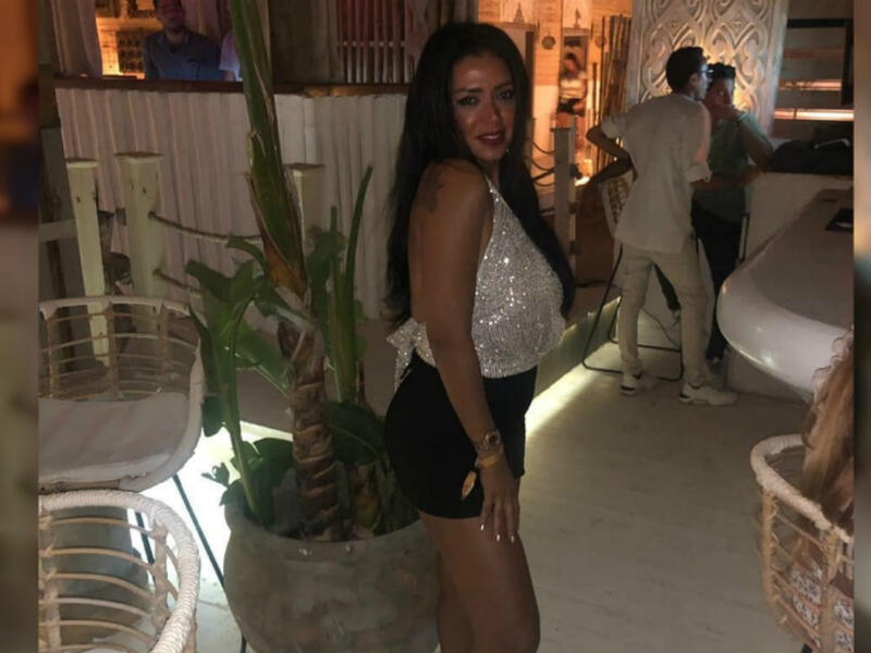 Rania Youssef does not pay attention to the criticizing comments she gets Source raniayoussef  Instagram