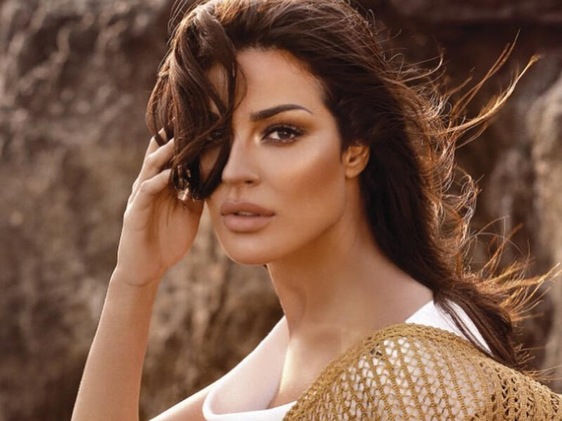 Nadine Njeim posted a photo on her Instagram during her presence at an event for Make Up Forever Source nadine.nassib.njeim Instagram