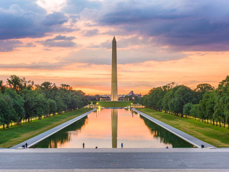 Washington Monument  (Shutterstock)	