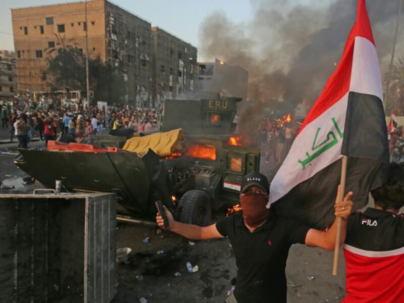 Protesters gathered by truckfuls to vent their anger against corruption, unemployment and poor services. (AFP/ File Photo)