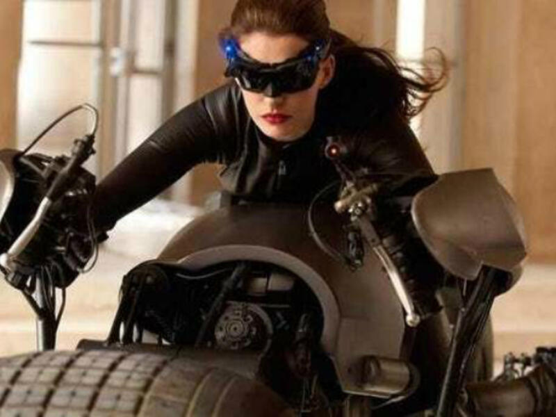 Anne Hathaway played Catwoman in the 2012 film The Dark Knight Rises