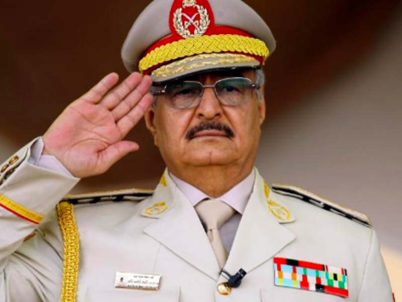Libyan strongman Khalifa Haftar in military parade in the eastern city of Benghazi. AFP / Abdullah Doma