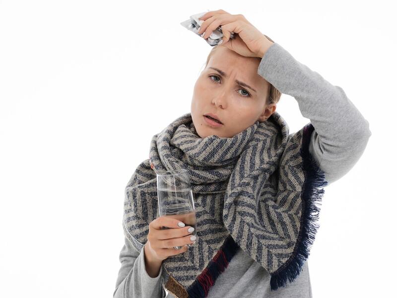ثلاثة أشياء تعالج الحمى وثلاثة أشياء لا يجب عليك القيام بها