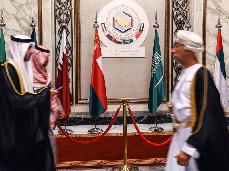 This picture taken on December 10, 2019 shows delegates walking during the Gulf Cooperation Council (GCC) summit held in the Saudi capital Riyadh. Fayez Nureldine / AFP