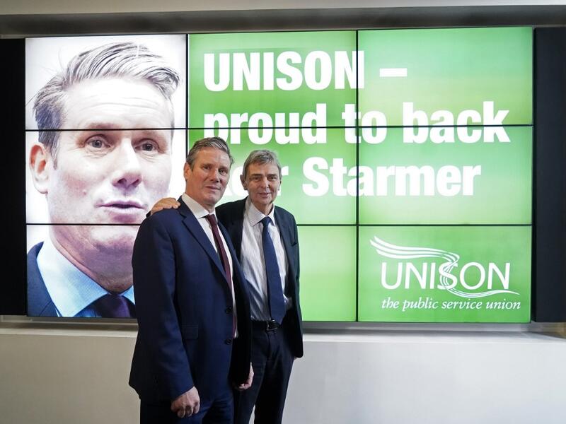 Britain's Labour Party shadow Secretary of State for Exiting the EU Keir Starmer (L) poses with UNISON General Secretary Dave Prentis after arriving to speak to workers in the UNISON headquarters in London on January 9, 2020, following the announcement that the union has decided to back him to replace Jeremy Corbyn as the Labour Party leader. (AFP/ File Photo)