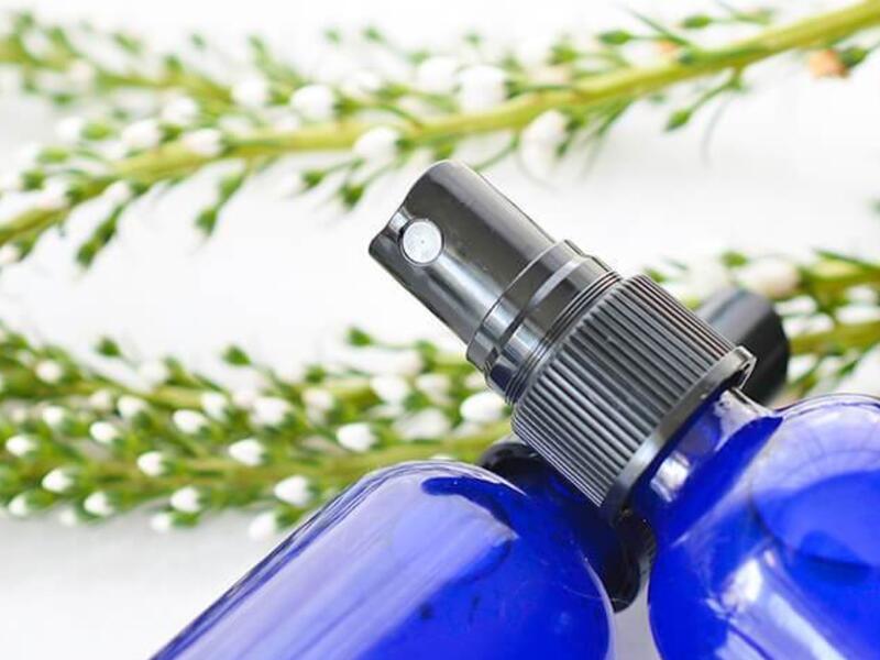 اصنعيه بنفسك: رذاذ مثبت الماكياج بالصبار والخيار