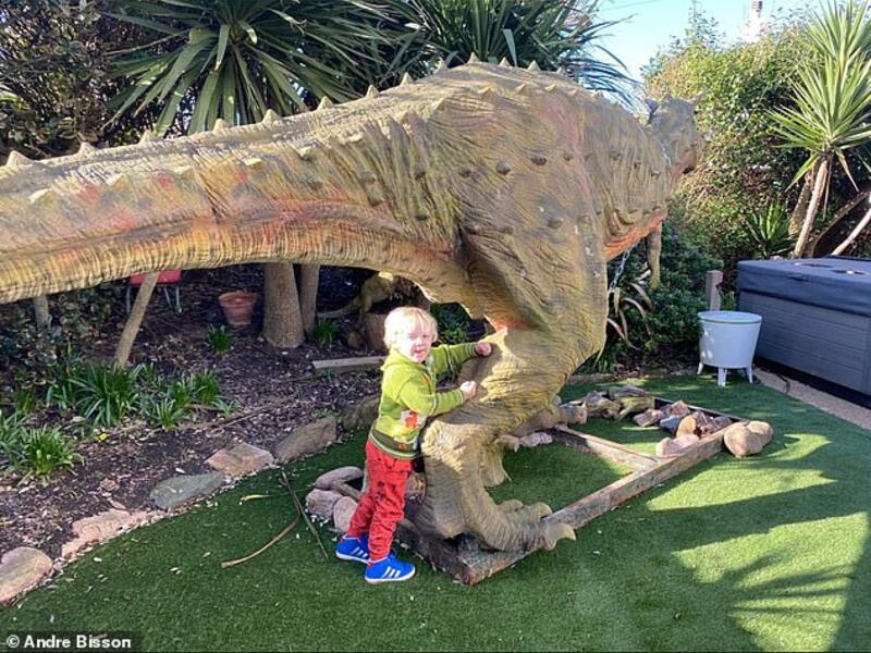  Thanks Dad! Andre Bisson, from Guernsey, spent £1,000 on a dinosaur statue four his four-year-old Theo (pictured), but only realised its size when the delivery company said it wouldn't fit in their truck. (Dailymail)