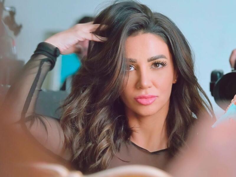 Diana Haddad released a news song Ma Hada Yhes Belasheg "No One Can Feel The Lover"