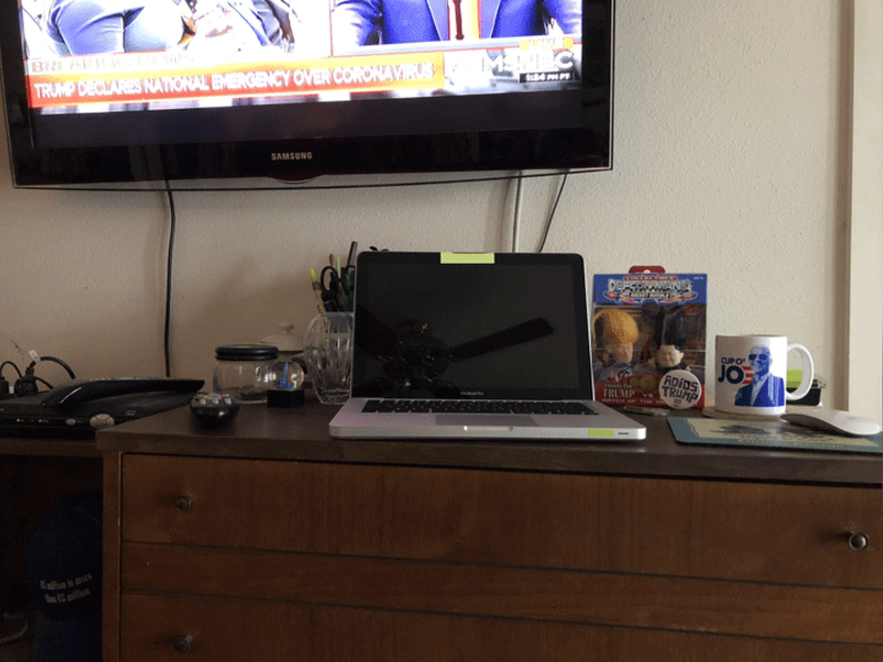 5. The “Can’t get my things out of my sight” office.