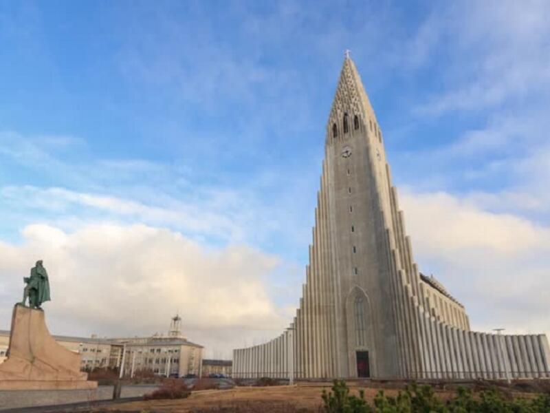 #4. Hallgrimskirkja Iceland Church
