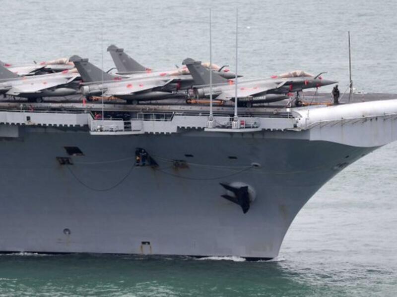 France's flagship aircraft (Twitter)