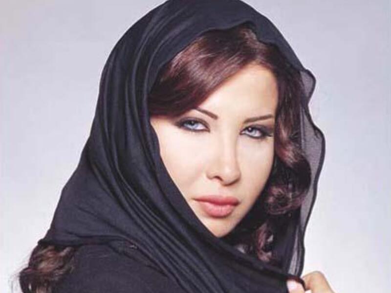 نانسي عجرم حاضرة في أندونيسيا ببرنامج ديني!