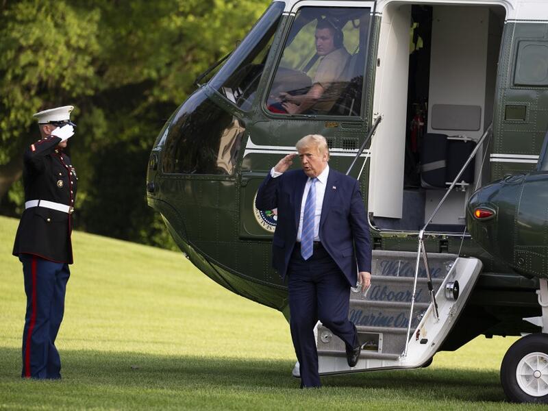 US President Donald Trump walks off marine one on the south lawn of the white house on June 14, 2020 in Washington, DC. Trump, who turned 74 today, is the oldest person to assume the presidency at 70 years and 220 days on Inauguration Day in 2017 Tasos Katopodis/Getty Images/AFP TASOS KATOPODIS / GETTY IMAGES NORTH AMERICA / Getty Images via AFP