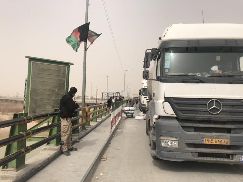 Border between Afghanistan and Iran (Twitter)