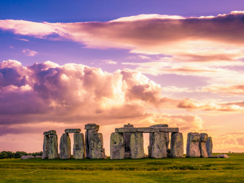 Stonehenge at sunset in United Kingdom  (Shutterstock)	