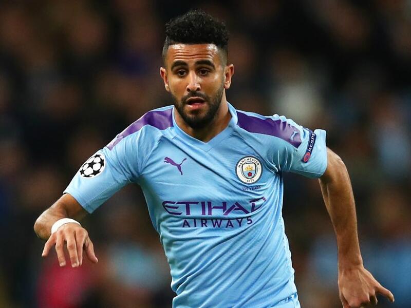 الجزائري رياض محرز: فاز مع ليستر سيتي بالدوري الإنجليزي، ومع مانشستر سيتي بنفس اللقب 