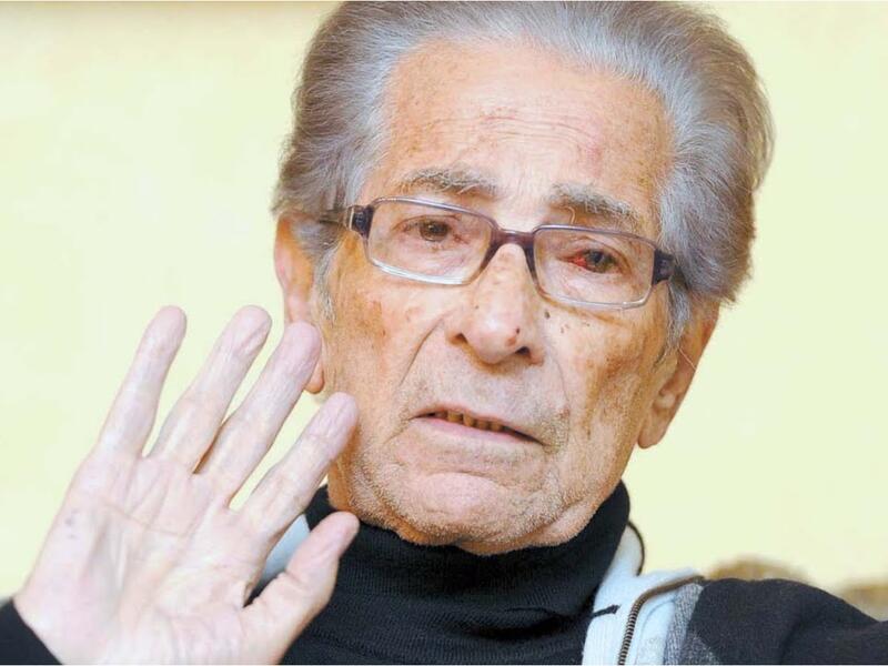 من هو الكاتب والفيلسوف أنيس منصور؟