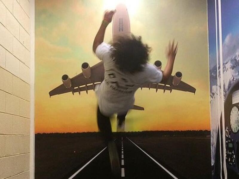 Hamzar Mekkaoui, 26, performs parkour (Instagram)