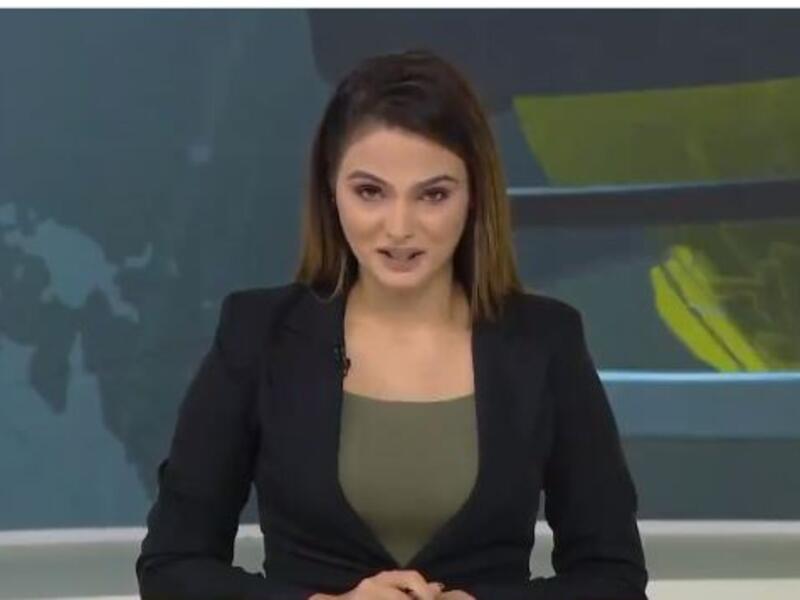 مذيعة أذربيجانية 