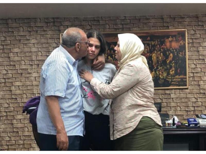 فرح سماحة مع عائلتها