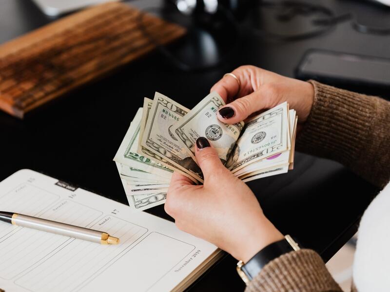 7 نصائح ذكية لتوفير المال في ظل الأزمة الاقتصادية