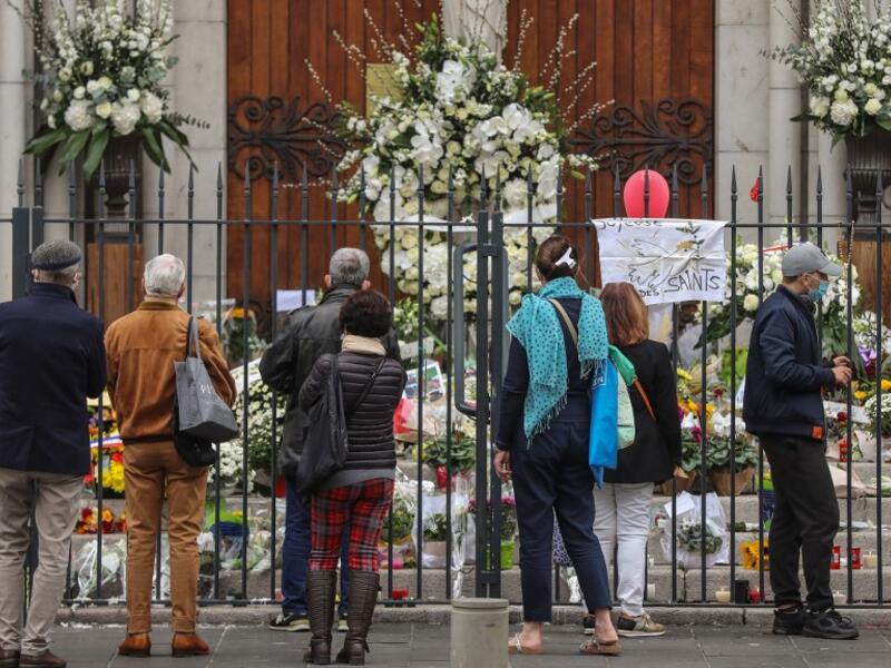 The killings came two weeks after a French teacher was decapitated outside his school north of Paris by a suspected Islamist extremist. The teacher had shown his pupils cartoons of the Prophet Mohammed during a lesson on freedom of speech.  Valery HACHE / AFP